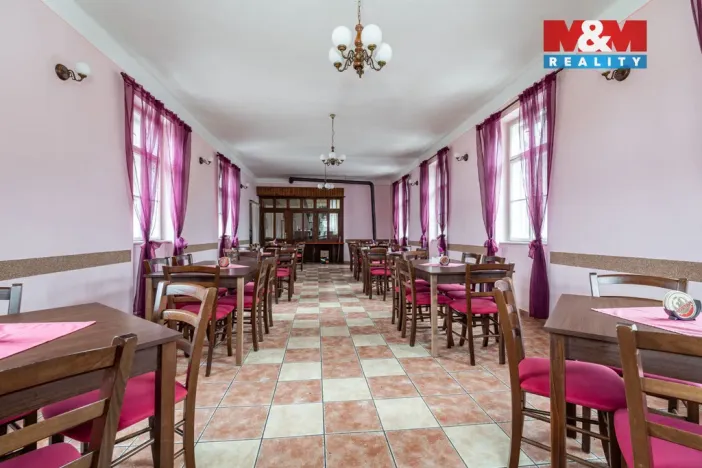 Prodej ubytování, Podhradí nad Dyjí, 500 m2