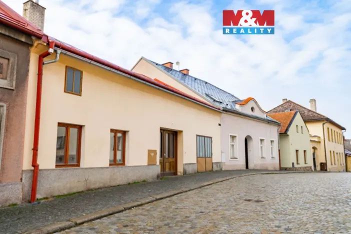 Prodej rodinného domu, Polná, Komenského, 200 m2