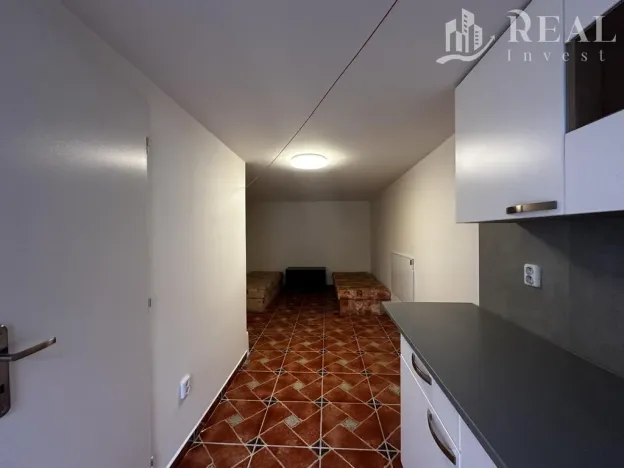 Pronájem bytu 1+kk, Bakov nad Jizerou, Tržní, 20 m2