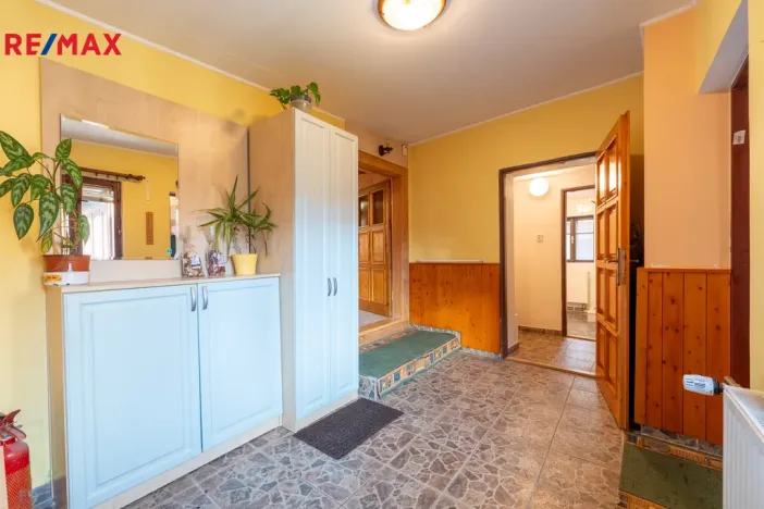 Prodej rodinného domu, Újezd, 217 m2