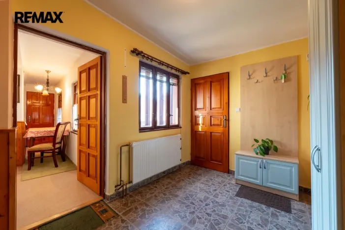 Prodej rodinného domu, Újezd, 217 m2