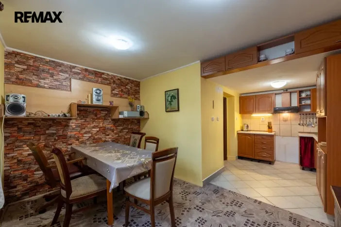 Prodej rodinného domu, Újezd, 217 m2