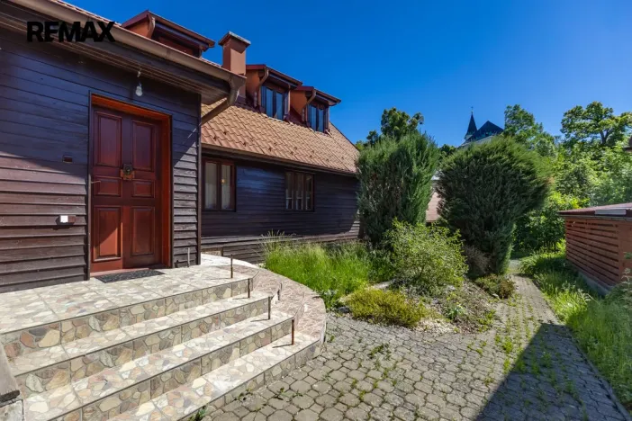 Prodej rodinného domu, Újezd, 217 m2