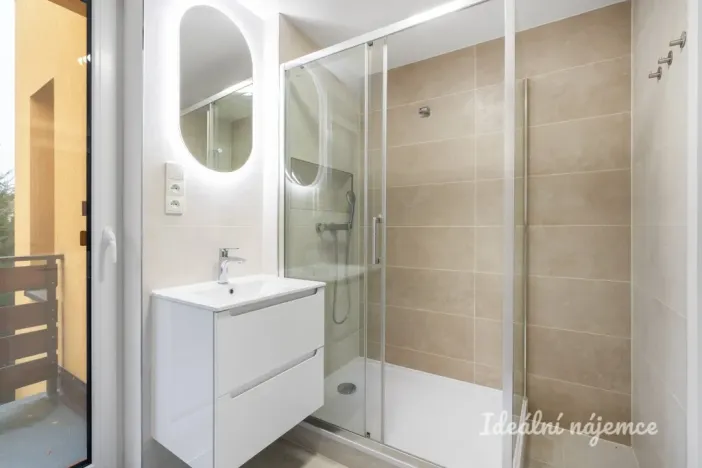 Pronájem bytu 3+kk, Praha - Čimice, Kočova, 86 m2