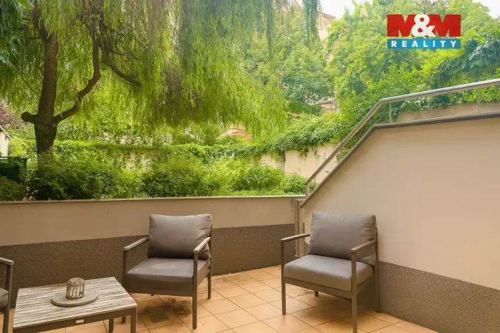 Pronájem bytu 1+kk, Praha, Polská, 32 m2