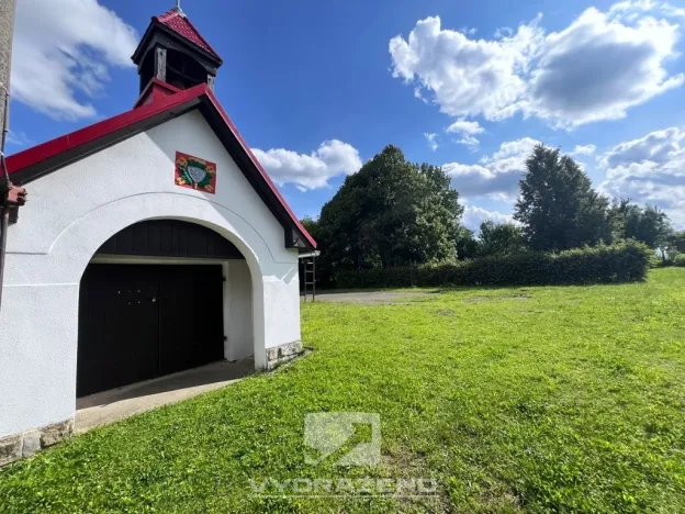 Prodej louky, Troskovice, 1058 m2