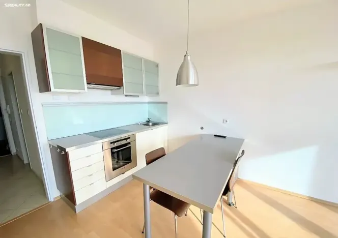 Prodej bytu 2+kk, Praha - Troja, Hnězdenská, 38 m2