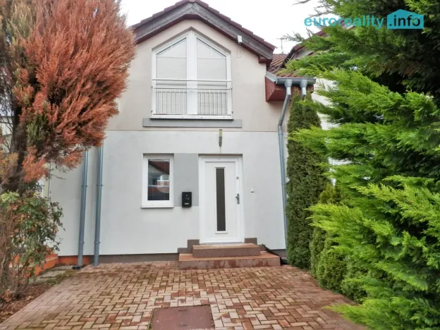 Prodej rodinného domu, Bašť, 88 m2