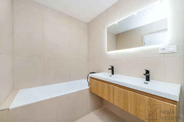 Prodej bytu 4+kk, Praha - Žižkov, Křivá, 100 m2