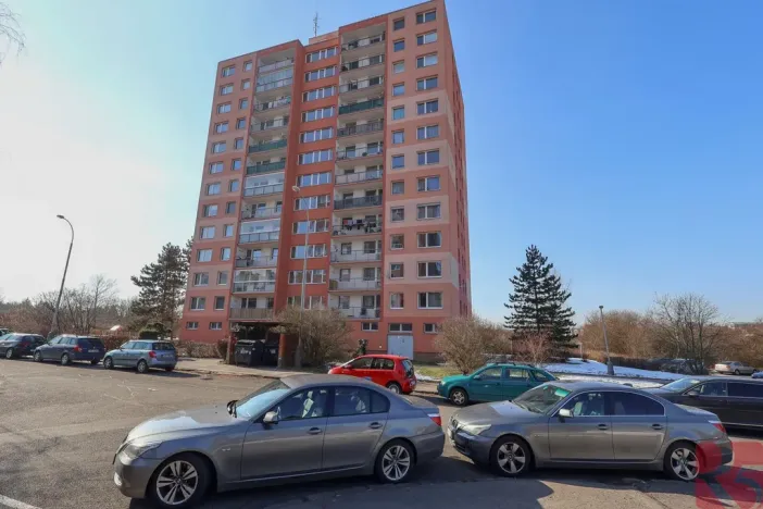 Pronájem bytu 2+kk, Praha - Kamýk, Smotlachova, 44 m2