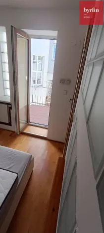 Pronájem bytu 2+kk, Ostrava, Zeyerova, 35 m2