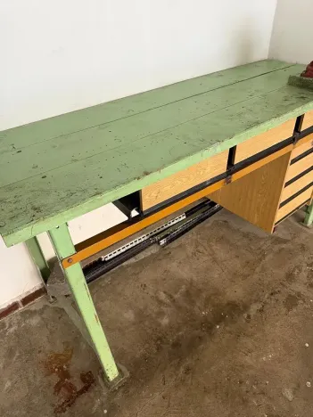 Pronájem garáže, Brno, Kosmákova, 16 m2