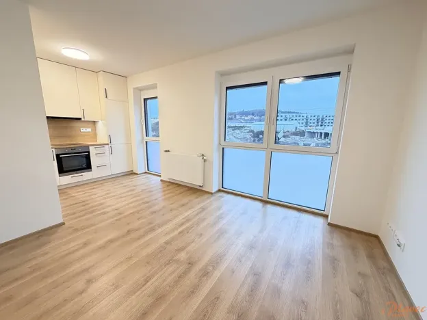 Pronájem bytu 1+kk, Hořovice, Pšeničná, 40 m2