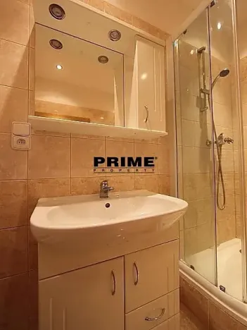 Pronájem bytu 3+kk, Praha - Vinohrady, Na Kozačce, 60 m2