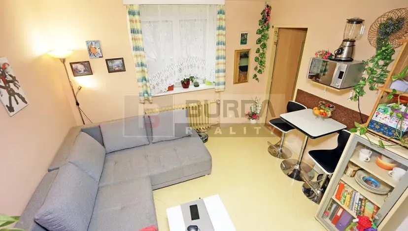 Prodej bytu 1+1, Neratovice, 28 m2