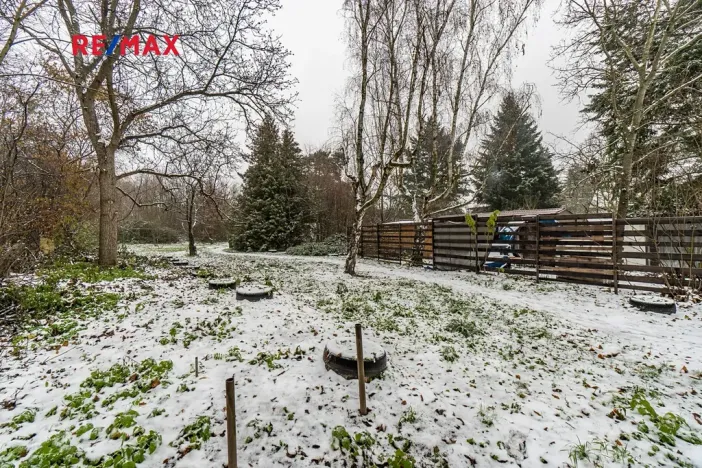 Prodej pozemku pro bydlení, Praha - Klánovice, Boušova, 1678 m2