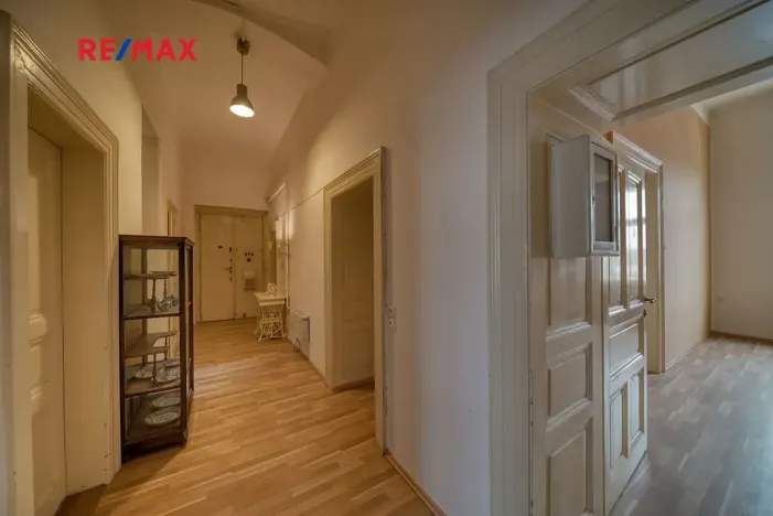 Prodej bytu 3+1, Praha - Smíchov, Malátova, 115 m2