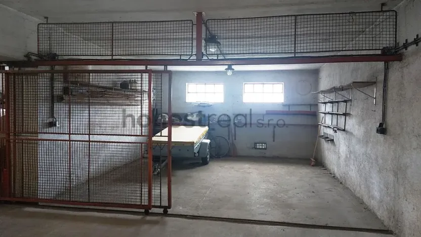 Prodej garážového stání, Brno, Vysoká, 13 m2