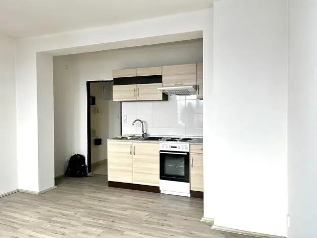 Pronájem bytu 1+kk, Spomyšl, 26 m2