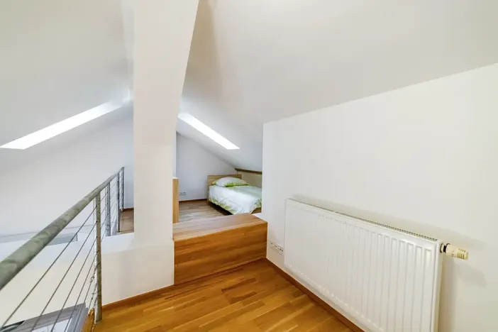Pronájem bytu 3+kk, Praha - Nové Město, Trojická, 72 m2