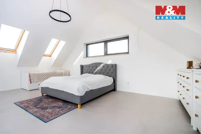 Prodej rodinného domu, Náchod, 224 m2