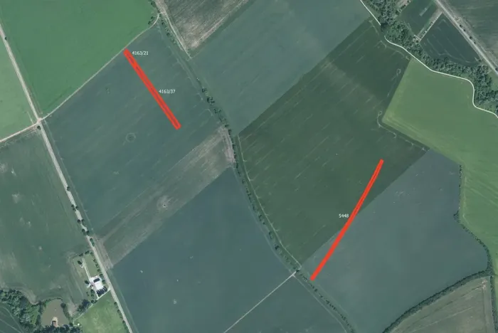 Prodej pole, Hluk, 19650 m2