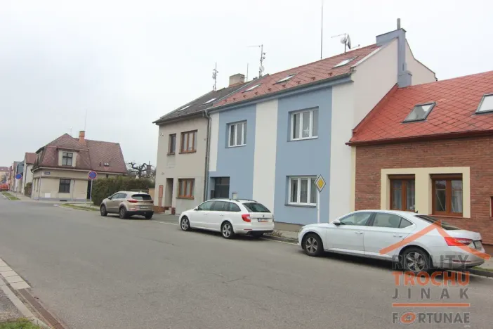 Pronájem bytu 3+kk, Hradec Králové, Poděbradova, 70 m2