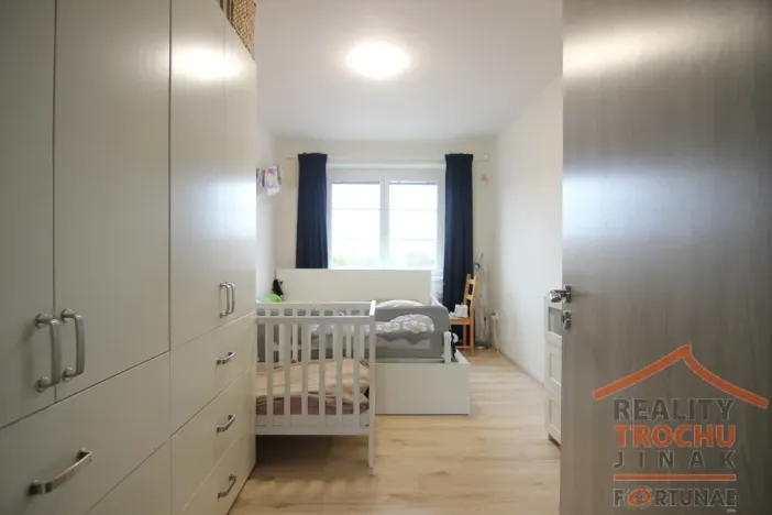 Pronájem bytu 3+kk, Hradec Králové, Poděbradova, 70 m2