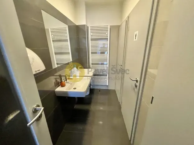 Pronájem kanceláře, České Budějovice, Pekárenská, 32 m2