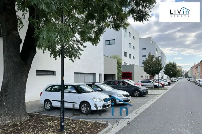 Prodej garážového stání, Olomouc, Rokycanova, 16 m2