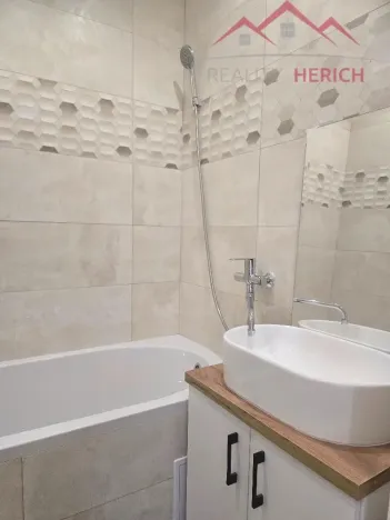 Prodej bytu 3+1, Chomutov, Purkyňova, 65 m2