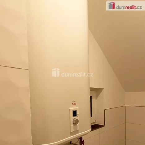 Pronájem bytu 1+1, Děčín - Děčín III-Staré Město, Žerotínova, 42 m2