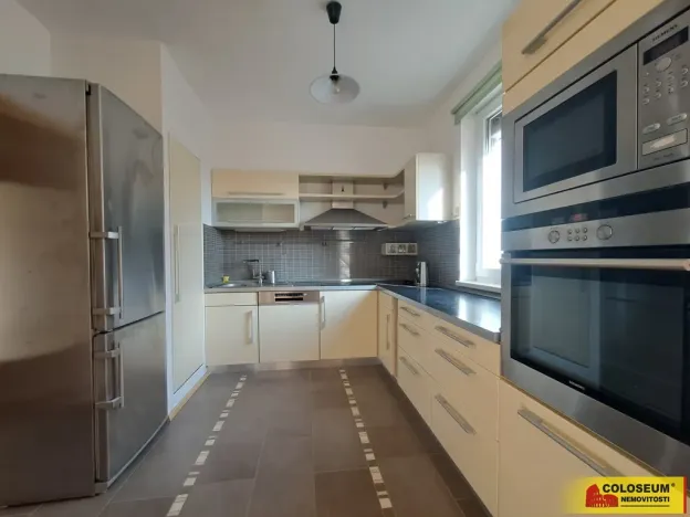 Pronájem bytu 3+1, Znojmo, 104 m2