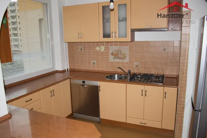 Pronájem bytu 3+1, Teplice - Trnovany, Krušnohorská, 69 m2