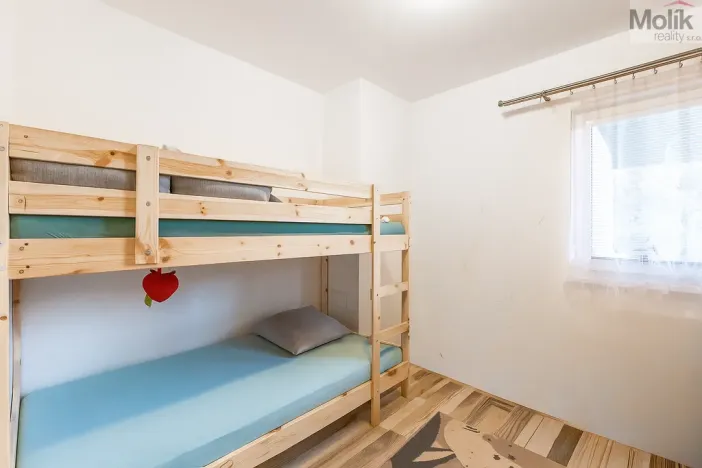 Prodej rodinného domu, Přestanov, 834 m2