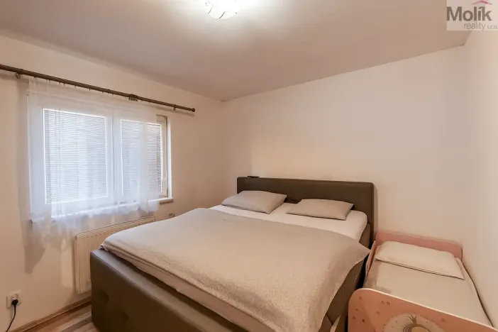 Prodej rodinného domu, Přestanov, 834 m2