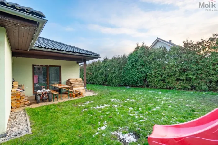 Prodej rodinného domu, Přestanov, 834 m2