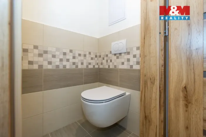 Prodej bytu 2+kk, Pardubice, K Polabinám, 43 m2