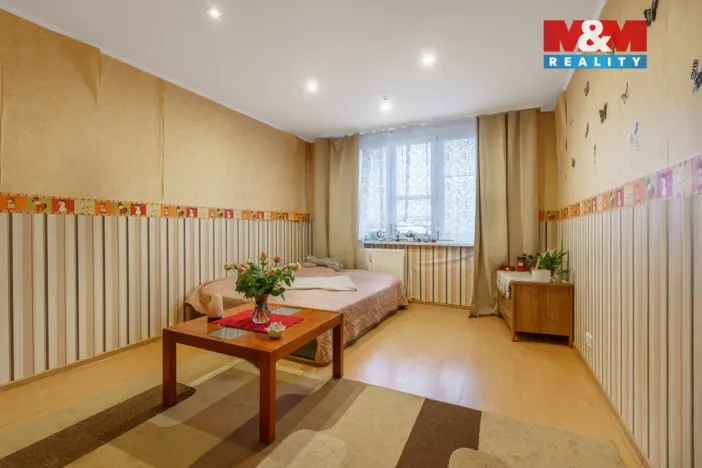 Prodej bytu 3+1, Chomutov, Zahradní, 76 m2