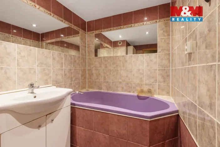 Prodej bytu 3+1, Chomutov, Zahradní, 76 m2