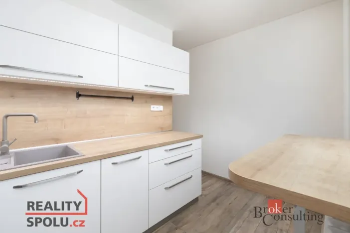 Prodej bytu 3+1, Orlová - Lutyně, Masarykova třída, 54 m2