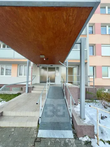 Pronájem komerční nemovitosti, Kladno, Čs. armády, 9 m2