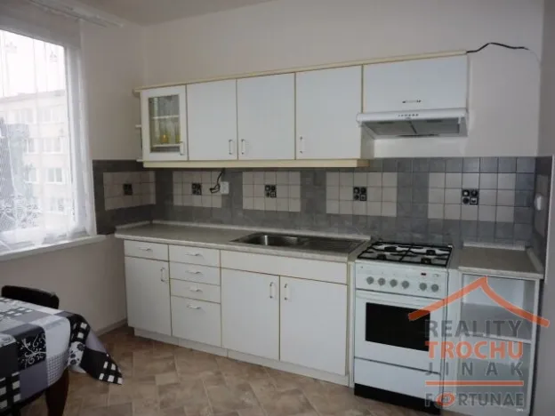 Prodej bytu 1+1, Hradec Králové, Hrdého, 38 m2