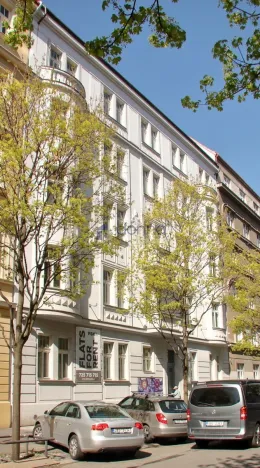 Pronájem bytu 3+kk, Praha, Laubova, 109 m2