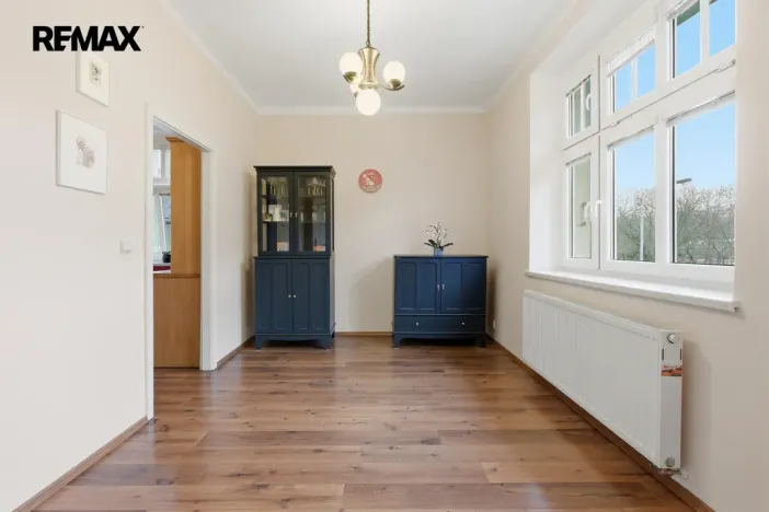 Prodej bytu 4+1, Karlovy Vary, Ondříčkova, 87 m2