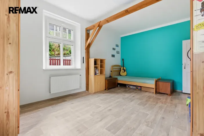 Prodej bytu 4+1, Karlovy Vary, Ondříčkova, 87 m2