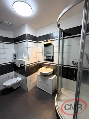 Pronájem bytu 2+kk, Praha, Tvrdonická, 48 m2