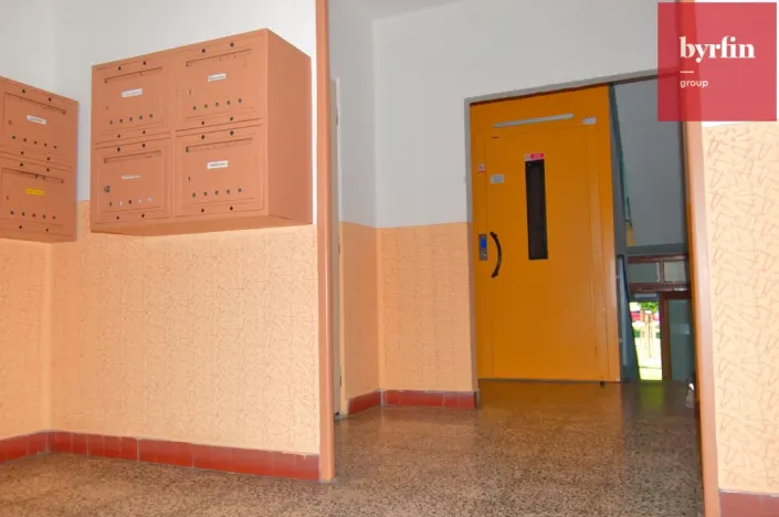 Pronájem bytu 1+1, Hanušovice, Příčná, 40 m2