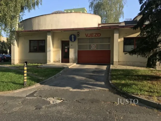 Pronájem garážového stání, Frýdek-Místek, Slezská, 16 m2