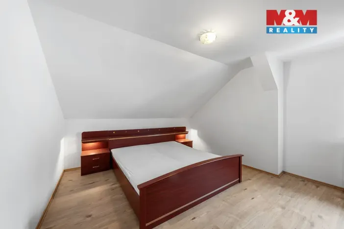 Prodej ubytování, Horní Blatná, Vančurova, 230 m2
